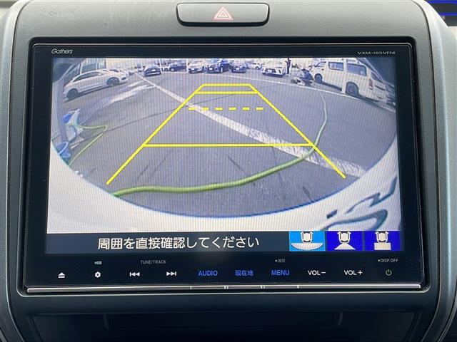 フリード＋ハイブリッド ハイブリッドＥＸ　禁煙車／純正ナビ（ＣＤ／ＤＶＤ／フルセグＴＶ／Ｂｌｕｅｔｏｏｔｈ）／バックカメラ／ビルトインＥＴＣ／シートヒーター／ドライブレコーダー／両側パワースライドドア／革巻きステアリング（2枚目）