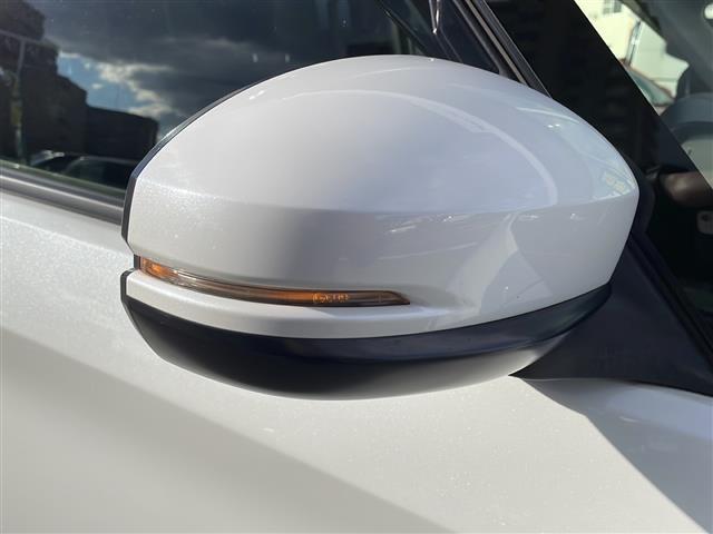 フリード＋ハイブリッド ハイブリッドＥＸ　禁煙車／純正ナビ（ＣＤ／ＤＶＤ／フルセグＴＶ／Ｂｌｕｅｔｏｏｔｈ）／バックカメラ／ビルトインＥＴＣ／シートヒーター／ドライブレコーダー／両側パワースライドドア／革巻きステアリング（34枚目）