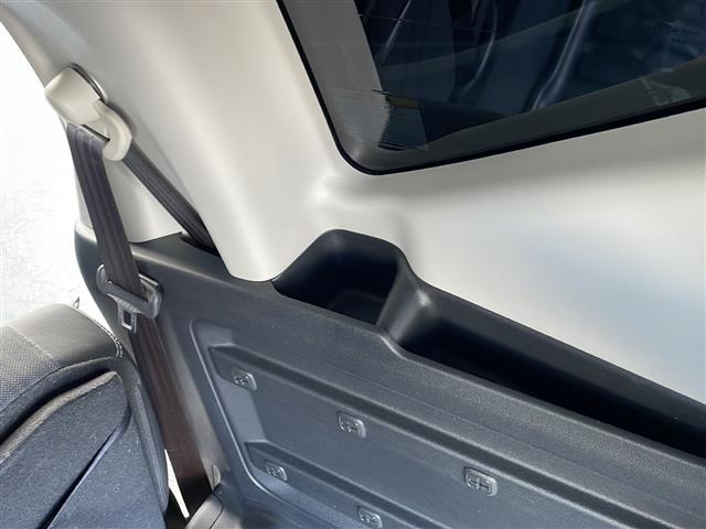 フリード＋ハイブリッド ハイブリッドＥＸ　禁煙車／純正ナビ（ＣＤ／ＤＶＤ／フルセグＴＶ／Ｂｌｕｅｔｏｏｔｈ）／バックカメラ／ビルトインＥＴＣ／シートヒーター／ドライブレコーダー／両側パワースライドドア／革巻きステアリング（41枚目）