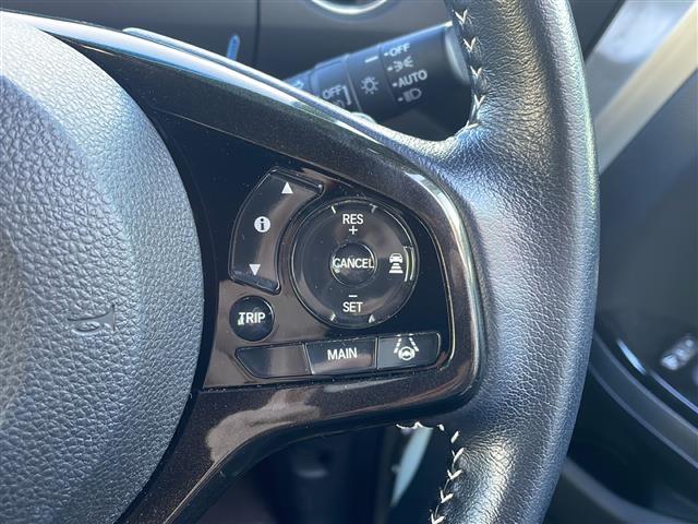 Ｎ－ＢＯＸカスタム Ｇ・Ｌターボホンダセンシング　禁煙車／純正８型ナビ（ＦＭ／ＡＭ／Ｂｌｕｅｔｏｏｔｈ／フルセグＴＶ／ＣＤ／ＤＶＤ）／ドライブレコーダー／バックカメラ／両側電動スライドドア／ＥＴＣ／パドルシフト／衝突被害軽減システム／レーンキープ（9枚目）