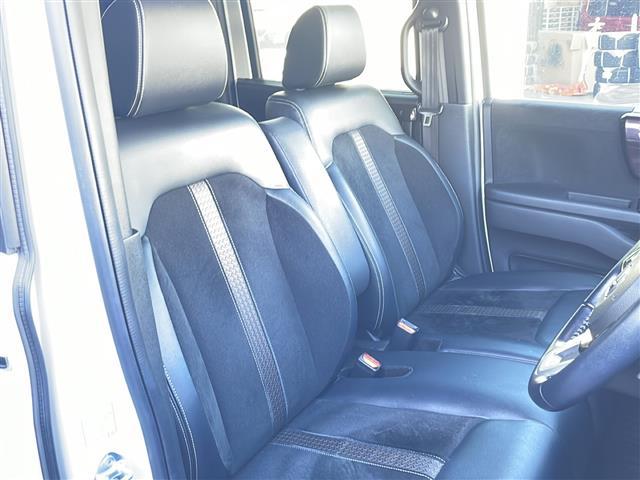 Ｎ－ＢＯＸカスタム Ｇ・Ｌターボホンダセンシング　禁煙車／純正８型ナビ（ＦＭ／ＡＭ／Ｂｌｕｅｔｏｏｔｈ／フルセグＴＶ／ＣＤ／ＤＶＤ）／ドライブレコーダー／バックカメラ／両側電動スライドドア／ＥＴＣ／パドルシフト／衝突被害軽減システム／レーンキープ（12枚目）