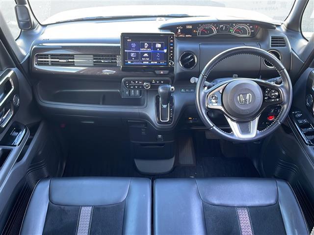Ｎ－ＢＯＸカスタム Ｇ・Ｌターボホンダセンシング　禁煙車／純正８型ナビ（ＦＭ／ＡＭ／Ｂｌｕｅｔｏｏｔｈ／フルセグＴＶ／ＣＤ／ＤＶＤ）／ドライブレコーダー／バックカメラ／両側電動スライドドア／ＥＴＣ／パドルシフト／衝突被害軽減システム／レーンキープ（42枚目）