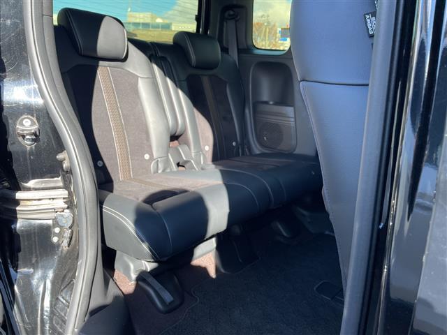 Ｎ－ＢＯＸカスタム Ｇ・ＥＸターボホンダセンシング　禁煙車／純正８型ナビ／前後ドライブレコーダー／ＣＯＭＴＥＣレーダー／両側電動スライドドア／バックカメラ／ＥＴＣ／純正アルミホイール／衝突被害軽減システム／フォグランプ／純正フロアマット／クルコン（14枚目）