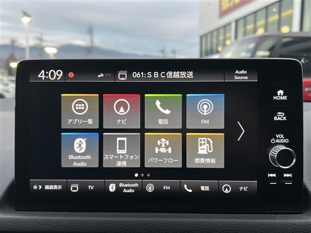 シビック e:HEV 禁煙車/BOSEプレミアムサウンド/純正9インチディスプレイオーディオ(ナビ機能付/フルセグTV/Bluetooth)/バックカメラ/ビルトインETC2.0/シートヒーター/パワーシート/置くだけ充電(3枚目)