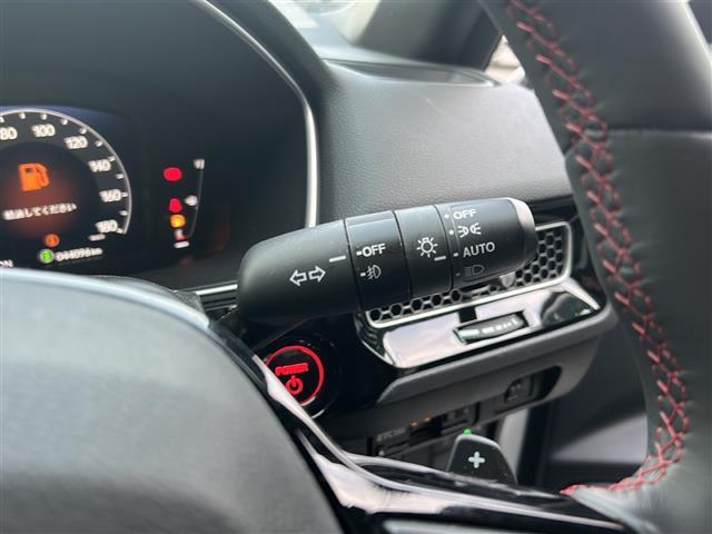 シビック e:HEV 禁煙車/BOSEプレミアムサウンド/純正9インチディスプレイオーディオ(ナビ機能付/フルセグTV/Bluetooth)/バックカメラ/ビルトインETC2.0/シートヒーター/パワーシート/置くだけ充電(35枚目)