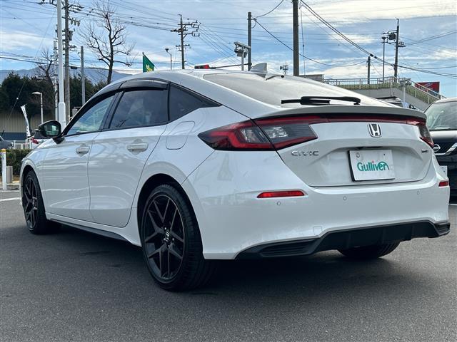 シビック e:HEV 禁煙車/BOSEプレミアムサウンド/純正9インチディスプレイオーディオ(ナビ機能付/フルセグTV/Bluetooth)/バックカメラ/ビルトインETC2.0/シートヒーター/パワーシート/置くだけ充電(43枚目)