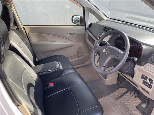 ムーヴ Ｘ　禁煙車／カロッツェリアメモリナビ（ＦＭ／ＡＭ／Ｂｌｕｅｔｏｏｔｈ／フルセグＴＶ／ＣＤ／ＤＶＤ）／純正アルミホイール／純正フロアマット／ドアバイザー／スマートキー／Ｐスタート／ＰＷ／ＰＳ／４ＷＤ（10枚目）