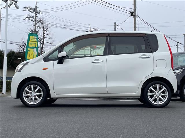 ムーヴ Ｘ　禁煙車／カロッツェリアメモリナビ（ＦＭ／ＡＭ／Ｂｌｕｅｔｏｏｔｈ／フルセグＴＶ／ＣＤ／ＤＶＤ）／純正アルミホイール／純正フロアマット／ドアバイザー／スマートキー／Ｐスタート／ＰＷ／ＰＳ／４ＷＤ（19枚目）