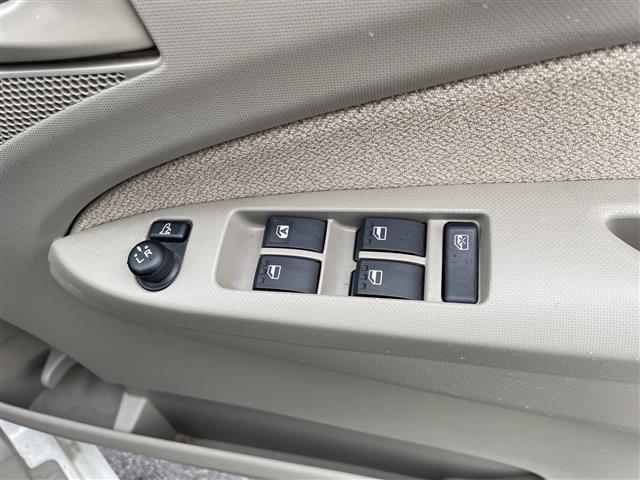 ムーヴ Ｘ　禁煙車／カロッツェリアメモリナビ（ＦＭ／ＡＭ／Ｂｌｕｅｔｏｏｔｈ／フルセグＴＶ／ＣＤ／ＤＶＤ）／純正アルミホイール／純正フロアマット／ドアバイザー／スマートキー／Ｐスタート／ＰＷ／ＰＳ／４ＷＤ（27枚目）