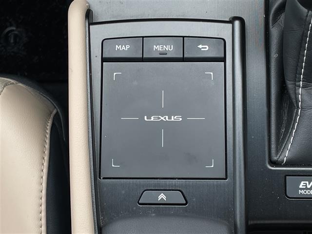 ＥＳ ＥＳ３００ｈ　禁煙車／純正ナビ（ＣＤ／フルセグＴＶ／Ｂｌｕｅｔｏｏｔｈ）／バックカメラ／サンルーフ／ビルトインＥＴＣ２．０／前席シートヒーター／前席ベンチレーション／前席パワーシート（運転席メモリー機能付）（15枚目）