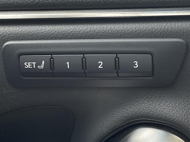 ＥＳ ＥＳ３００ｈ　禁煙車／純正ナビ（ＣＤ／フルセグＴＶ／Ｂｌｕｅｔｏｏｔｈ）／バックカメラ／サンルーフ／ビルトインＥＴＣ２．０／前席シートヒーター／前席ベンチレーション／前席パワーシート（運転席メモリー機能付）（20枚目）