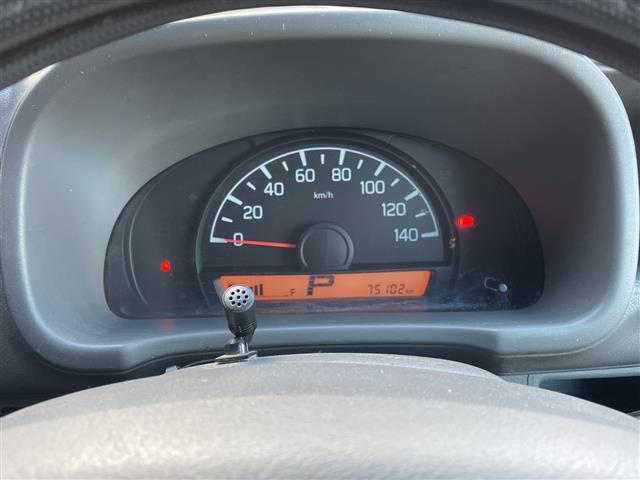 エブリイ ＰＡリミテッド　禁煙車／社外ナビ（ＣＤ／ＤＶＤ／ワンセグＴＶ／Ｂｌｕｅｔｏｏｔｈ）／ＥＴＣ／ルーフラック／衝突軽減ブレーキ／純正ラバーマット／社外ＡＷスタッドレス積み込み（4枚目）