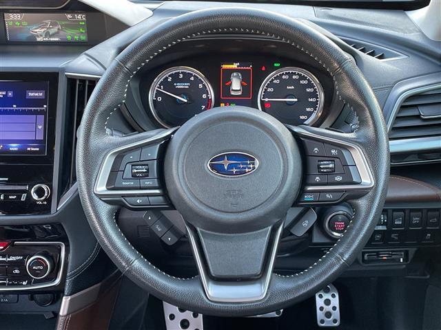 フォレスター アドバンス　禁煙車／純正ナビ／バックカメラ／レザーシート／前席パワーシート／全席シートヒーター／ステアリングヒーター／電動リアゲート／アイサイト／純正１８インチＡＷ／デジタルインナーミラー／ルーフレール／ＢＴ（30枚目）