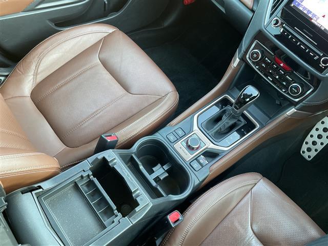 フォレスター アドバンス　禁煙車／純正ナビ／バックカメラ／レザーシート／前席パワーシート／全席シートヒーター／ステアリングヒーター／電動リアゲート／アイサイト／純正１８インチＡＷ／デジタルインナーミラー／ルーフレール／ＢＴ（33枚目）