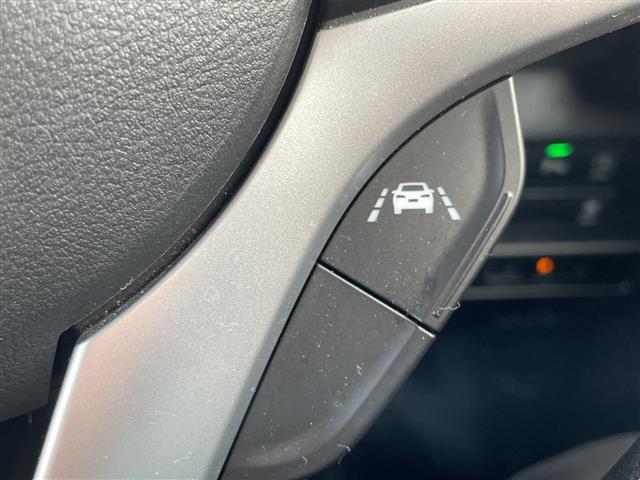 ハスラー ハイブリッドＸターボ　禁煙車／全方位モニター付きメモリーナビ（９インチディスプレイ／フルセグＴＶ／ＣＤ／ＤＶＤ／Ｂｌｕｅｔｏｏｔｈ／スマートフォン連携）／ビルトインＥＴＣ／前席シートヒーター／革巻きステアリング（8枚目）