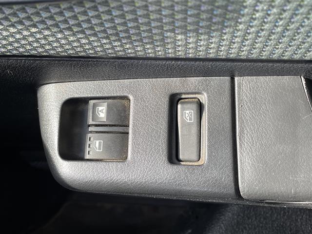 タウンエースバン ＧＬ　禁煙車／社外ナビ（フルセグＴＶ／Ｂｌｕｅｔｏｏｔｈ）／バックカメラ／ビルトインＥＴＣ／ドライブレコーダー（Ｆ・Ｒ）／ベッドキット／ＬＥＤヘッドライト／オートライト／電動格納ミラー／純正フロアマット（34枚目）