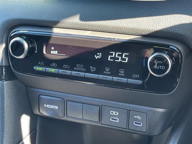 ヤリス G 禁煙車/純正8インチディスプレイオーディオ(AM・FM・USB・Bluetooth)/ナビ機能付き/HDMI/バックカメラ/ビルトインETC/プッシュスタート/プリクラッシュセーフティ/LED(11枚目)