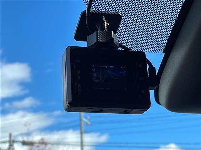 ヤリス G 禁煙車/純正8インチディスプレイオーディオ(AM・FM・USB・Bluetooth)/ナビ機能付き/HDMI/バックカメラ/ビルトインETC/プッシュスタート/プリクラッシュセーフティ/LED(12枚目)