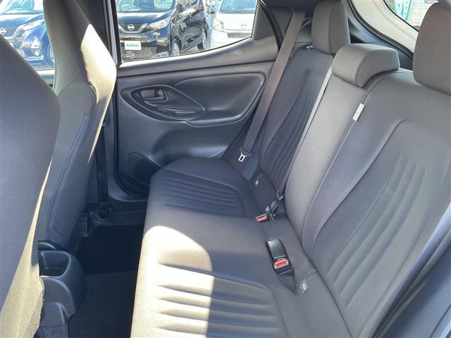 ヤリス G 禁煙車/純正8インチディスプレイオーディオ(AM・FM・USB・Bluetooth)/ナビ機能付き/HDMI/バックカメラ/ビルトインETC/プッシュスタート/プリクラッシュセーフティ/LED(17枚目)