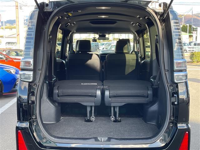 ヴォクシー ＺＳ　煌ＩＩＩ　禁煙車／純正１０インチナビ／フルセグＴＶ／バックカメラ／クルーズコントロール／アイドリングストップ／両側パワースライドドア／コーナーセンサー／Ｂｌｕｅｔｏｏｔｈ／前後ドラレコ／純正ＡＷ１６インチ（16枚目）