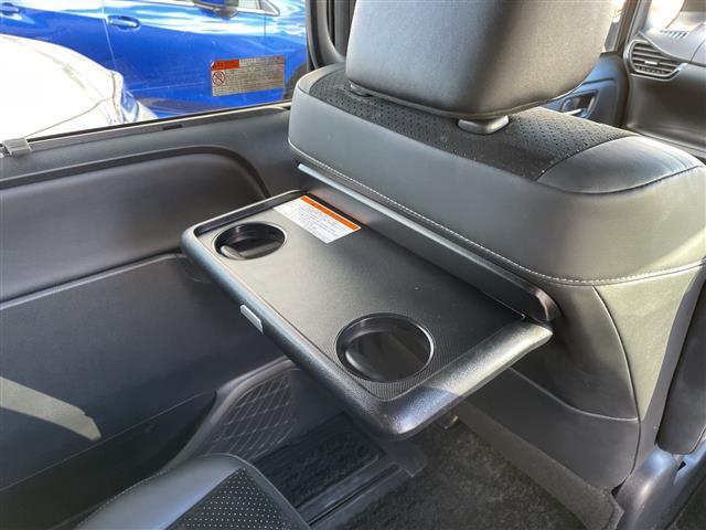 ヴォクシー ＺＳ　煌ＩＩＩ　禁煙車／純正１０インチナビ／フルセグＴＶ／バックカメラ／クルーズコントロール／アイドリングストップ／両側パワースライドドア／コーナーセンサー／Ｂｌｕｅｔｏｏｔｈ／前後ドラレコ／純正ＡＷ１６インチ（33枚目）