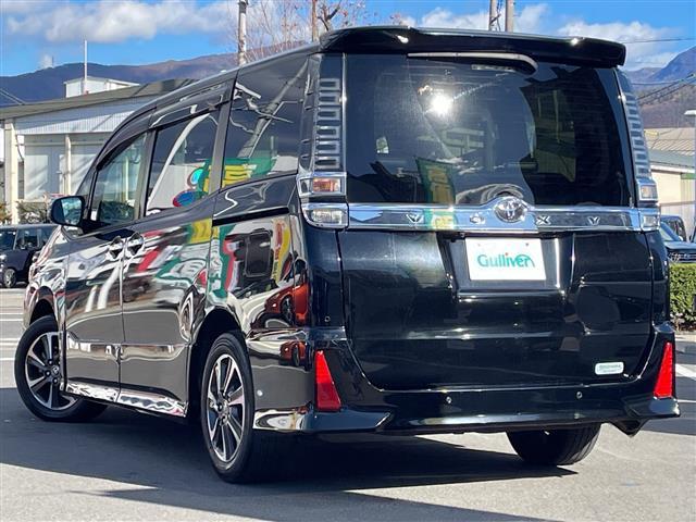 ヴォクシー ＺＳ　煌ＩＩＩ　禁煙車／純正１０インチナビ／フルセグＴＶ／バックカメラ／クルーズコントロール／アイドリングストップ／両側パワースライドドア／コーナーセンサー／Ｂｌｕｅｔｏｏｔｈ／前後ドラレコ／純正ＡＷ１６インチ（43枚目）