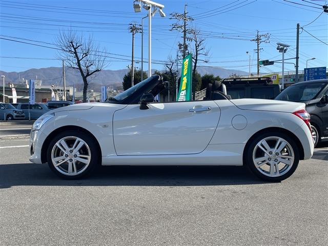 コペン ローブ 禁煙車/パナソニックSDナビ(Bluetooth/TV/CD/DVD/iPod/FM/AM)/バックカメラ/ETC/シートヒーター/MTモード/純正アルミホイール/AAC/スマートキー/フォグラン(21枚目)