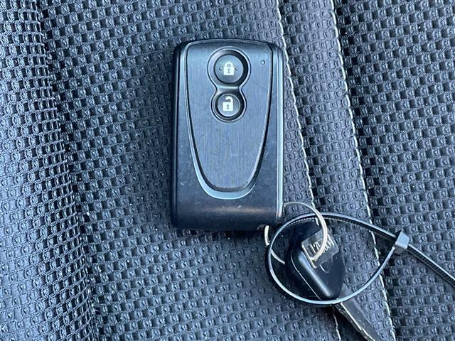 コペン ローブ 禁煙車/パナソニックSDナビ(Bluetooth/TV/CD/DVD/iPod/FM/AM)/バックカメラ/ETC/シートヒーター/MTモード/純正アルミホイール/AAC/スマートキー/フォグラン(29枚目)