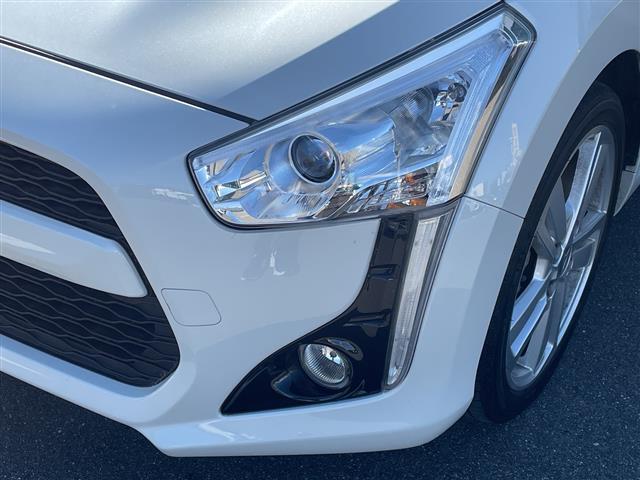 コペン ローブ 禁煙車/パナソニックSDナビ(Bluetooth/TV/CD/DVD/iPod/FM/AM)/バックカメラ/ETC/シートヒーター/MTモード/純正アルミホイール/AAC/スマートキー/フォグラン(31枚目)