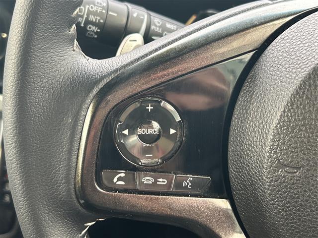 N-BOXカスタム G・Lターボホンダセンシング ワンオーナー/両側パワースライドドア/純正ナビ/Bluetooth/フルセグTV/バックカメラ/ハーフレザー/前席シートヒーター/純正AW15インチ/アイドリングストップ/USB入力端子(6枚目)