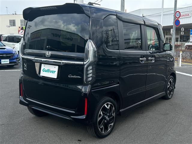 N-BOXカスタム G・Lターボホンダセンシング ワンオーナー/両側パワースライドドア/純正ナビ/Bluetooth/フルセグTV/バックカメラ/ハーフレザー/前席シートヒーター/純正AW15インチ/アイドリングストップ/USB入力端子(22枚目)