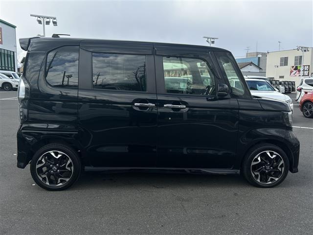 N-BOXカスタム G・Lターボホンダセンシング ワンオーナー/両側パワースライドドア/純正ナビ/Bluetooth/フルセグTV/バックカメラ/ハーフレザー/前席シートヒーター/純正AW15インチ/アイドリングストップ/USB入力端子(23枚目)