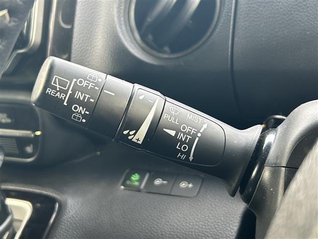 N-BOXカスタム G・Lターボホンダセンシング ワンオーナー/両側パワースライドドア/純正ナビ/Bluetooth/フルセグTV/バックカメラ/ハーフレザー/前席シートヒーター/純正AW15インチ/アイドリングストップ/USB入力端子(25枚目)