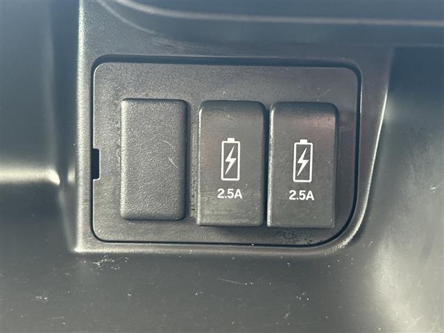 N-BOXカスタム G・Lターボホンダセンシング ワンオーナー/両側パワースライドドア/純正ナビ/Bluetooth/フルセグTV/バックカメラ/ハーフレザー/前席シートヒーター/純正AW15インチ/アイドリングストップ/USB入力端子(33枚目)