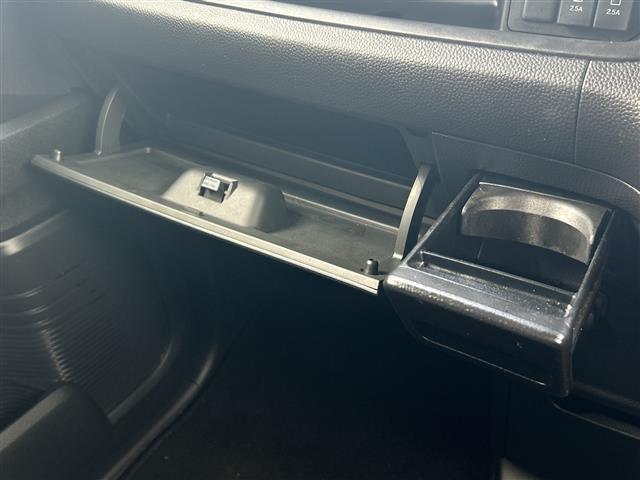 N-BOXカスタム G・Lターボホンダセンシング ワンオーナー/両側パワースライドドア/純正ナビ/Bluetooth/フルセグTV/バックカメラ/ハーフレザー/前席シートヒーター/純正AW15インチ/アイドリングストップ/USB入力端子(34枚目)