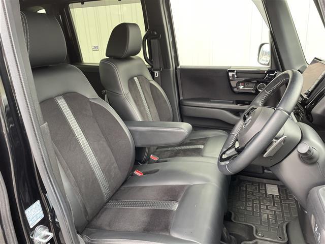 N-BOXカスタム Lターボ 禁煙車/ホンダセンシング/純正8型ナビ/Bluetooth/フルセグTV/バックカメラ/前後ドライブレコーダー/両側電動スライドドア/パドルシフト/コーナーセンサー/シートヒーター/純正アルミホイール(12枚目)