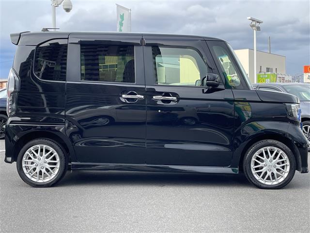 N-BOXカスタム Lターボ 禁煙車/ホンダセンシング/純正8型ナビ/Bluetooth/フルセグTV/バックカメラ/前後ドライブレコーダー/両側電動スライドドア/パドルシフト/コーナーセンサー/シートヒーター/純正アルミホイール(22枚目)