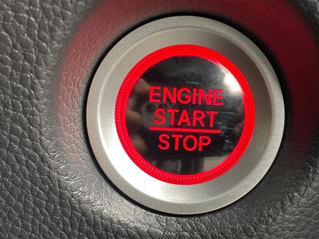 N-BOXカスタム Lターボ 禁煙車/ホンダセンシング/純正8型ナビ/Bluetooth/フルセグTV/バックカメラ/前後ドライブレコーダー/両側電動スライドドア/パドルシフト/コーナーセンサー/シートヒーター/純正アルミホイール(32枚目)