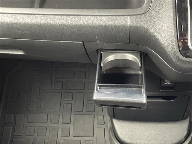 N-BOXカスタム Lターボ 禁煙車/ホンダセンシング/純正8型ナビ/Bluetooth/フルセグTV/バックカメラ/前後ドライブレコーダー/両側電動スライドドア/パドルシフト/コーナーセンサー/シートヒーター/純正アルミホイール(38枚目)