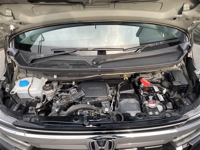 N-BOXカスタム Lターボ 禁煙車/ホンダセンシング/純正8型ナビ/Bluetooth/フルセグTV/バックカメラ/前後ドライブレコーダー/両側電動スライドドア/パドルシフト/コーナーセンサー/シートヒーター/純正アルミホイール(41枚目)