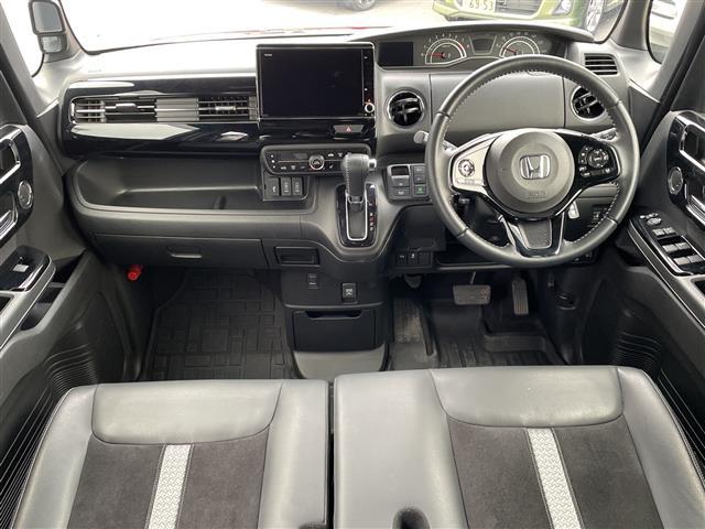 N-BOXカスタム Lターボ 禁煙車/ホンダセンシング/純正8型ナビ/Bluetooth/フルセグTV/バックカメラ/前後ドライブレコーダー/両側電動スライドドア/パドルシフト/コーナーセンサー/シートヒーター/純正アルミホイール(42枚目)