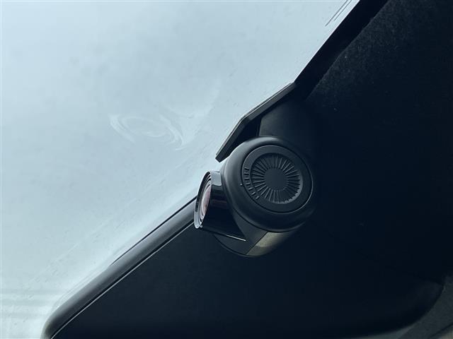 タフト Gターボ ダーククロムベンチャー 禁煙車/スカイフィールトップ/ルーフレール/純正ナビ(CD/DVD/フルセグTV/Bluetooth)/バックカメラ/ETC/ドライブレコーダー/前席シートヒーター/革巻きステアリング(8枚目)