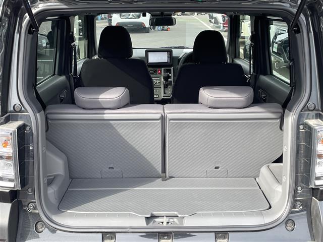 タフト Gターボ ダーククロムベンチャー 禁煙車/スカイフィールトップ/ルーフレール/純正ナビ(CD/DVD/フルセグTV/Bluetooth)/バックカメラ/ETC/ドライブレコーダー/前席シートヒーター/革巻きステアリング(13枚目)