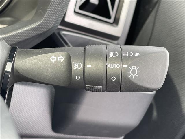 タフト Gターボ ダーククロムベンチャー 禁煙車/スカイフィールトップ/ルーフレール/純正ナビ(CD/DVD/フルセグTV/Bluetooth)/バックカメラ/ETC/ドライブレコーダー/前席シートヒーター/革巻きステアリング(32枚目)