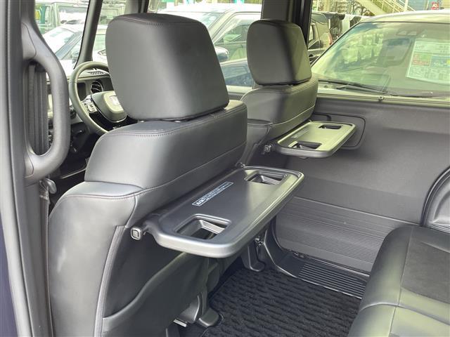 N-BOXカスタム ターボ 禁煙車/両側パワスラ/純正ナビ/フルセグTV/バックカメラ/レーダークルコン/ハーフレザー/前席シートヒーター/ETC/Bluetooth/USB入力端子/アイドリングストップ/LEDヘッドライト(10枚目)