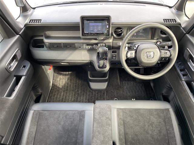 N-BOXカスタム ターボ 禁煙車/両側パワスラ/純正ナビ/フルセグTV/バックカメラ/レーダークルコン/ハーフレザー/前席シートヒーター/ETC/Bluetooth/USB入力端子/アイドリングストップ/LEDヘッドライト(25枚目)