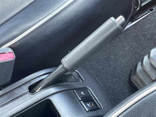 ジムニー XC 禁煙車/7インチ純正ディスプレイオーディオ/Bluetooth Audio/ルーフキャリア/リヤマルチステップ/オーバーフェンダー/ETC/クルコン/シートヒーター/革巻きステアリング/スマートキー(32枚目)