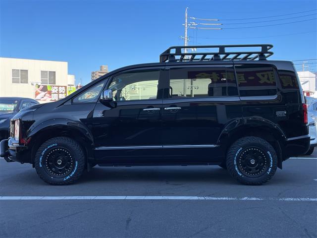 デリカD:5 P 10インチディスプレイオーディオ/パートタイム4WD/ターボ/ルーフラック/1.5インチリフトアップ/マッドガード/社外16インチAW/レザーシートカバー/オートステップ/両側電動スライドドア(22枚目)