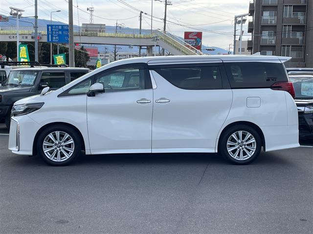 アルファード 2.5S Aパッケージ 後席フリップダウンモニター/ツインムーンルーフ/両側電動スライドドア/デジタルインナーミラー/ブラインドスポットモニター/純正18インチアルミ/コーナーセンサー/追従型クルーズコントロール(22枚目)