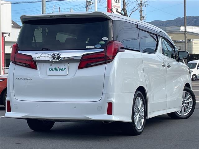 アルファード 2.5S Aパッケージ 後席フリップダウンモニター/ツインムーンルーフ/両側電動スライドドア/デジタルインナーミラー/ブラインドスポットモニター/純正18インチアルミ/コーナーセンサー/追従型クルーズコントロール(24枚目)